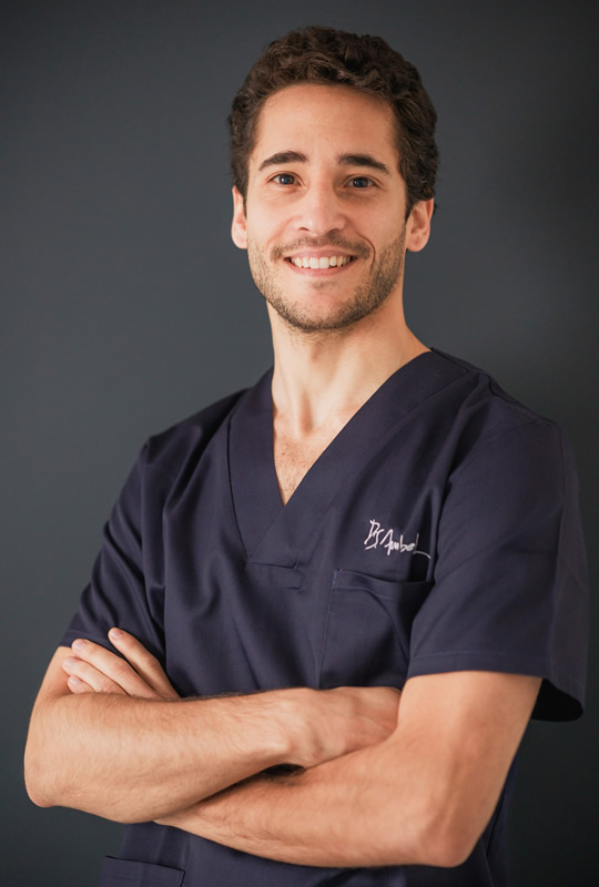 clinica-dental-ambel-dentista-badajoz-zafra-dr-juan-luis-ambel
