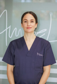 Dra. Elena Ambel Barranco